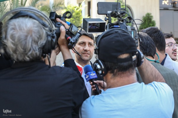 حاشیه جلسه هیئت دولت