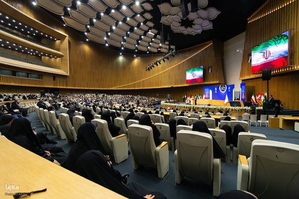 سفر رئیس‌جمهور به اصفهان