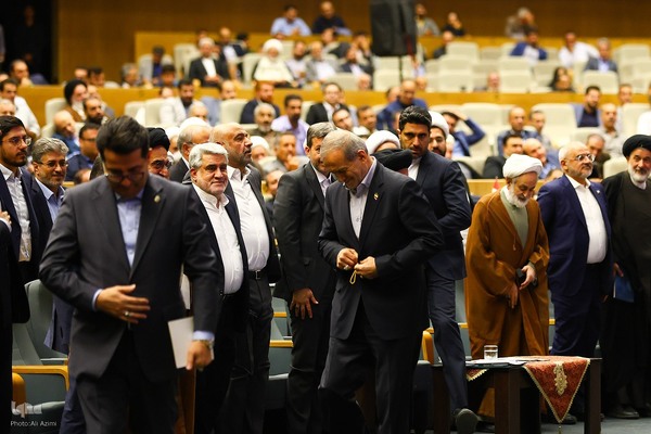 سفر رئیس‌جمهور به اصفهان