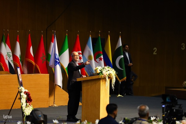 سفر رئیس‌جمهور به اصفهان