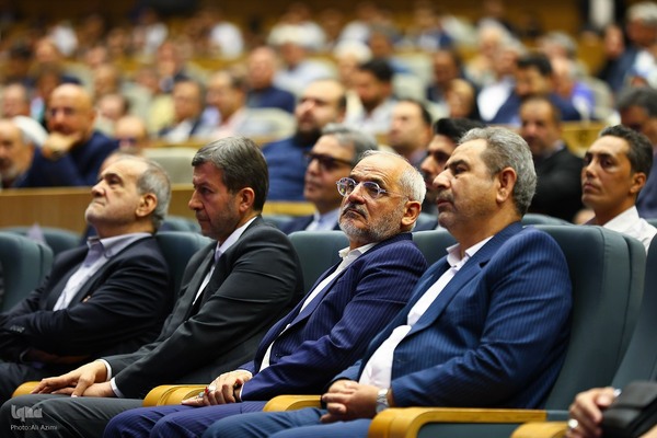 سفر رئیس‌جمهور به اصفهان