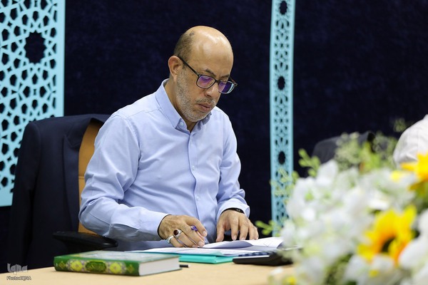 هیئت داوران بخش همخوانی قرآن در مسابقات سراسری قرآن کریم سنندج