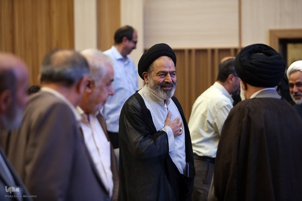 مراسم قرعه‌کشی عمره دانشگاهیان