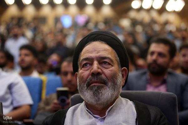 مراسم قرعه‌کشی عمره دانشگاهیان