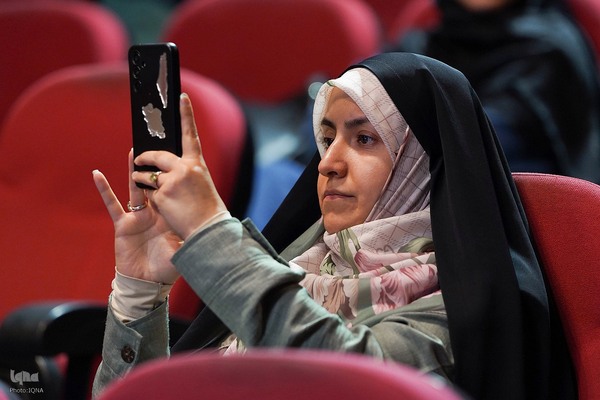 والزیتون، معرفی و اکران 17 کتاب حوزه فلسطین