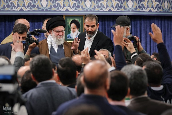 دیدار قهرمانان و مدال‌آوران ورزشی و المپیادهای علمی جهانی