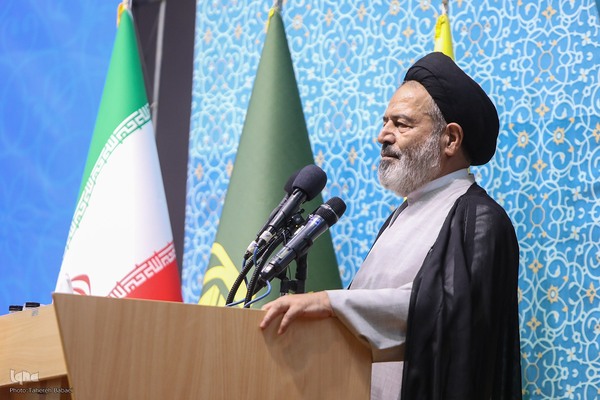 آیین تکریم و معارفه رئیس سازمان حج و زیارت