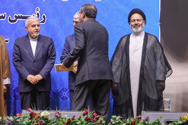 آیین تکریم و معارفه رئیس سازمان حج و زیارت