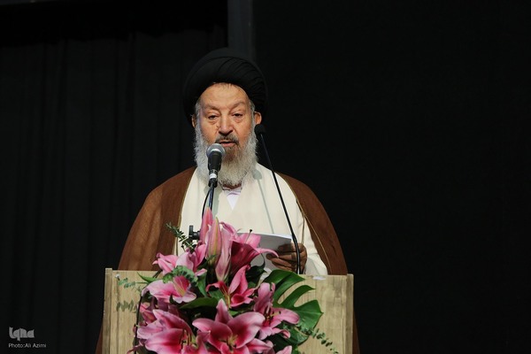 همایش بین‌المللی «ساخت، توسعه و بازسازی عتبات عالیات» در اصفهان