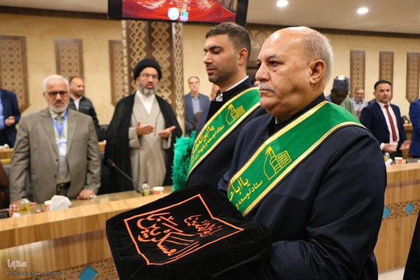 اختتامیه همایش بین‌المللی «ساخت، توسعه و بازسازی عتبات عالیات» در اصفهان