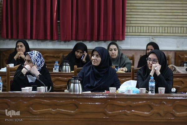 نشست صمیمی جمعی از معاونان فرهنگی و مدیران شعب دانشجویان جهاددانشگاهی