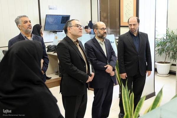 بازدید غلامرضا امیرخانی رییس سازمان اسناد و کتابخانه ملی از ایکنا