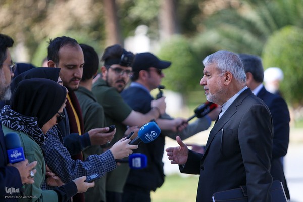 حاشیه جلسه هیات دولت