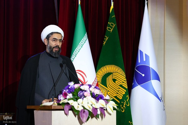 اختتامیه سی‌ونهمین جشنواره ملی قرآن و عترت دانشجویان در اصفهان