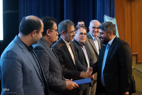 آئین اختتامیه سی و دومین جشنواره ملی کتاب سال دانشجویی