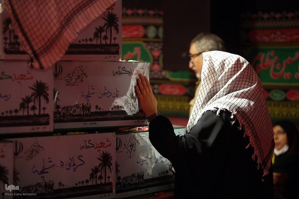 وداع با پیکر پاک ۱۰۰ شهید گمنام