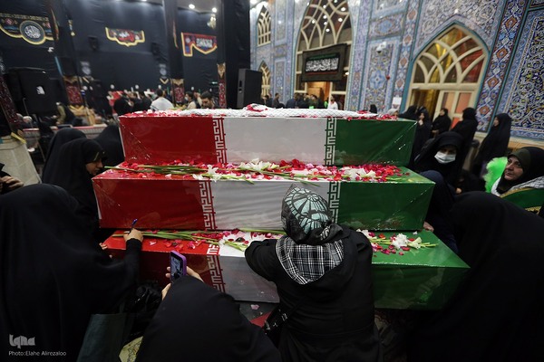 وداع با پیکر پاک ۱۰۰ شهید گمنام