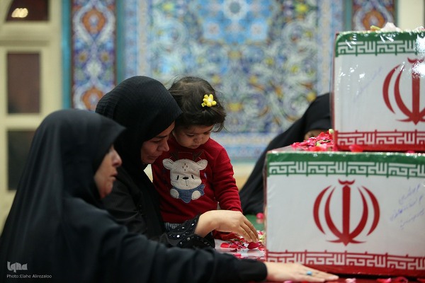 وداع با پیکر پاک ۱۰۰ شهید گمنام