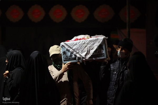 وداع با پیکر پاک ۱۰۰ شهید گمنام