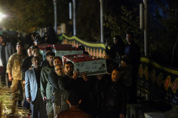 وداع با پیکر پاک ۱۰۰ شهید گمنام