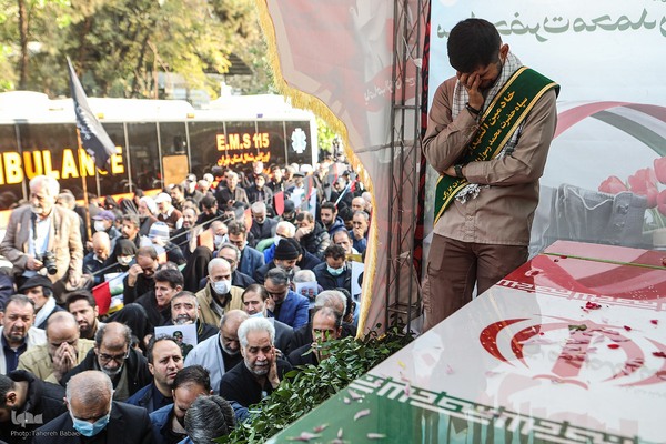 تشیع پیکر‌های مطهر ۱۰۰ شهید گمنام دوران دفاع مقدس