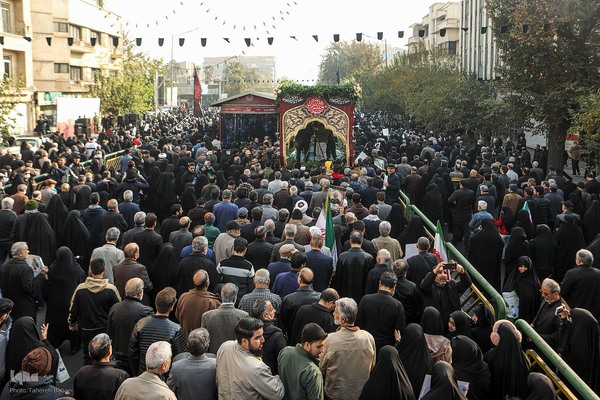 تشیع پیکر‌های مطهر ۱۰۰ شهید گمنام دوران دفاع مقدس