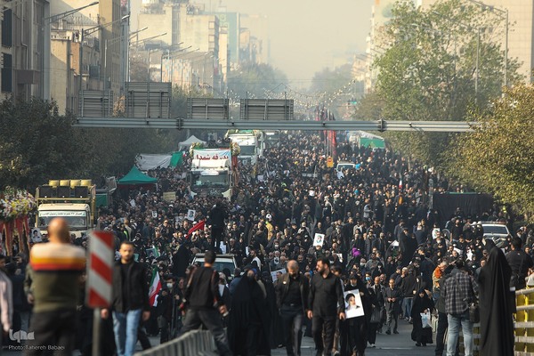 تشیع پیکر‌های مطهر ۱۰۰ شهید گمنام دوران دفاع مقدس