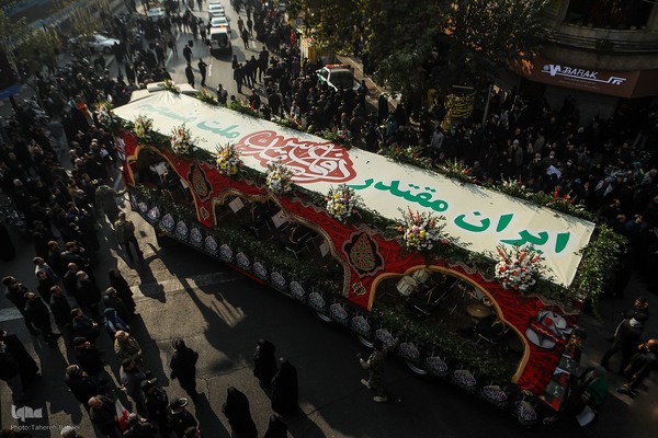 تشیع پیکر‌های مطهر ۱۰۰ شهید گمنام دوران دفاع مقدس