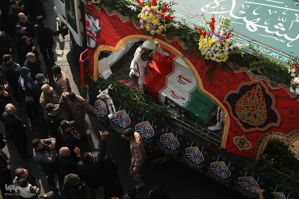 تشیع پیکر‌های مطهر ۱۰۰ شهید گمنام دوران دفاع مقدس