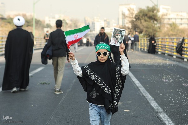 تشیع پیکر‌های مطهر ۱۰۰ شهید گمنام دوران دفاع مقدس