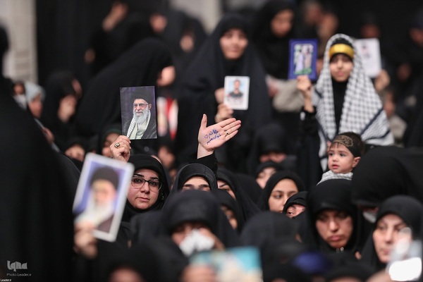 آخرین شب مراسم عزاداری شهادت حضرت صدیقه(س) در حسینیه امام خمینی(ره)