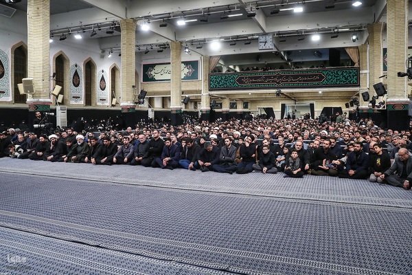 آخرین شب مراسم عزاداری شهادت حضرت صدیقه(س) در حسینیه امام خمینی(ره)