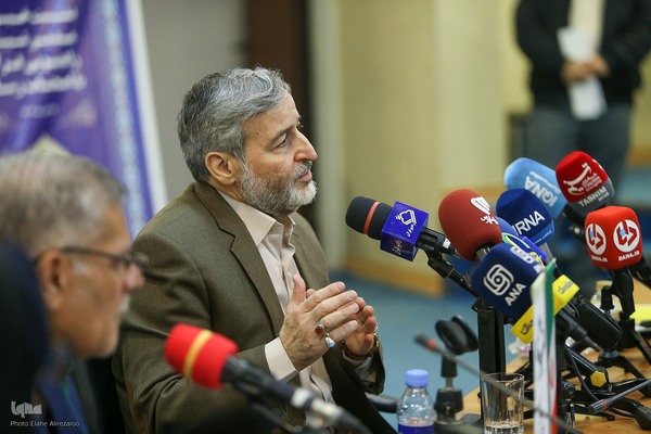 نشست خبری مدیر شبکه رادیویی قرآن