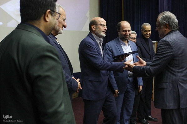 همایش «تقدیر از مفاخر قرآنی استان تهران» در دانشگاه تربیت مدرس