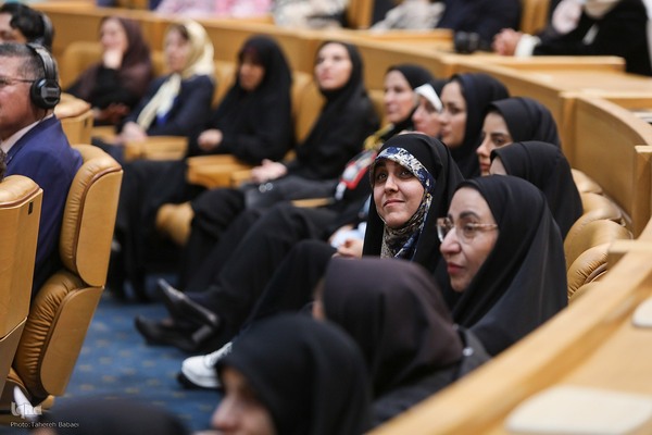 آیین گرامیداشت روز زن و مقام مادر