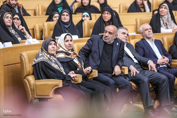 آیین گرامیداشت روز زن و مقام مادر