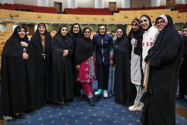 آیین گرامیداشت روز زن و مقام مادر