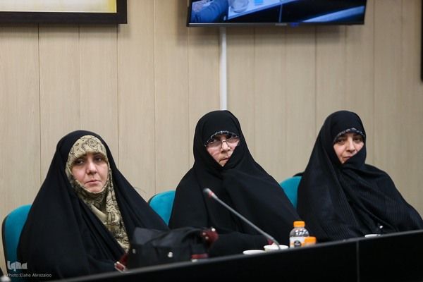 تجلیل از بانوان فعال قرآنی