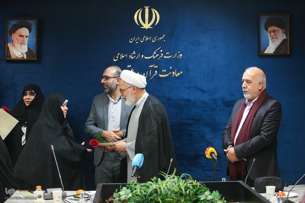 تجلیل از بانوان فعال قرآنی