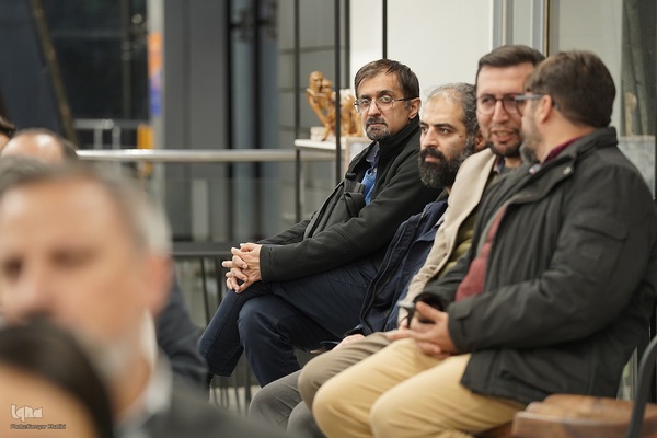 رونمایی از کتاب «قره باغ باغی بزرگ، روایتهایی از سفر به باکو»