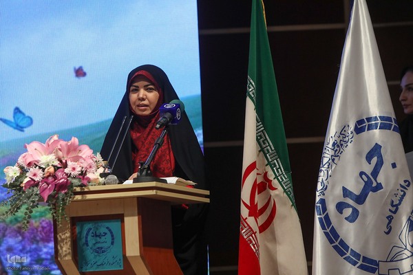 مراسم گرامیداشت میلاد حضرت فاطمه(س)، هفته زن و روز مادر به همت کارگروه امور زنان و خانواده جهاددانشگاهی