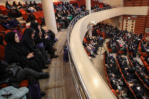 مراسم گرامیداشت میلاد حضرت فاطمه(س)، هفته زن و روز مادر به همت کارگروه امور زنان و خانواده جهاددانشگاهی