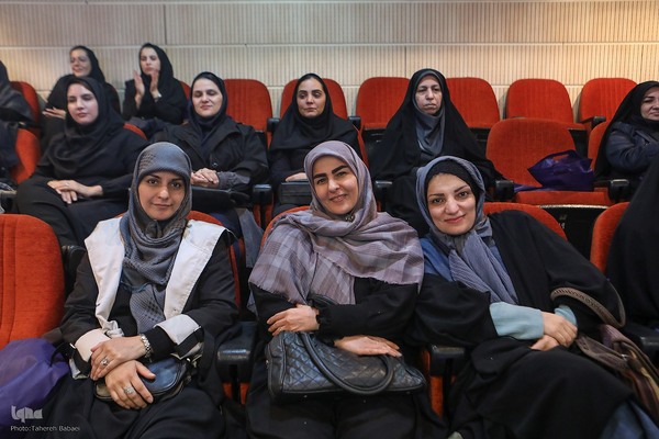 مراسم گرامیداشت میلاد حضرت فاطمه(س)، هفته زن و روز مادر به همت کارگروه امور زنان و خانواده جهاددانشگاهی