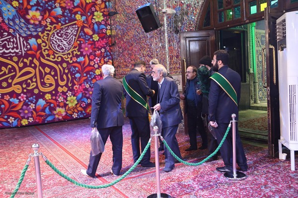 مراسم غبارروبی و محفل انس با قرآن در آستان امامزاده صالح (ع)