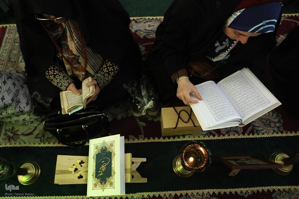 مراسم غبارروبی و محفل انس با قرآن در آستان امامزاده صالح (ع)