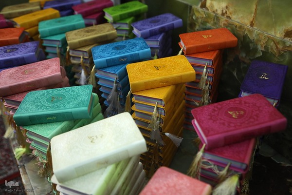 مراسم غبارروبی و محفل انس با قرآن در آستان امامزاده صالح (ع)