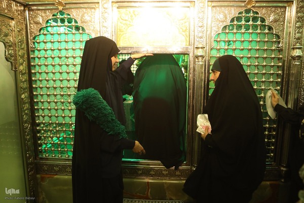 مراسم غبارروبی و محفل انس با قرآن در آستان امامزاده صالح (ع)