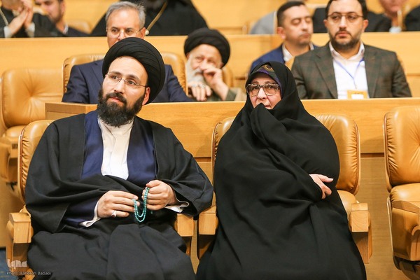 نخستین دوره اعطای جایزه جهانی امام خمینی(ره)