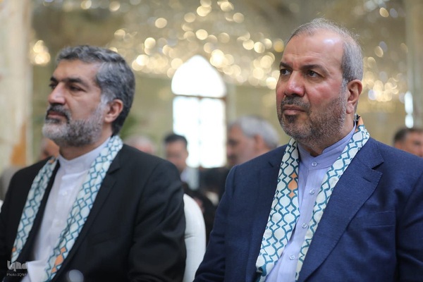 تجلیل از دست اندرکاران ایرانی طرح ساخت صحن حضرت زهرا(س)