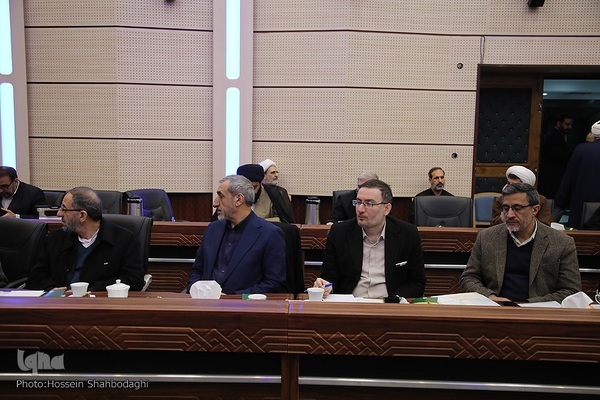 آیین رونمایی از موسوعه معارف شیعه در مجمع جهانی اهل‌بیت(ع)